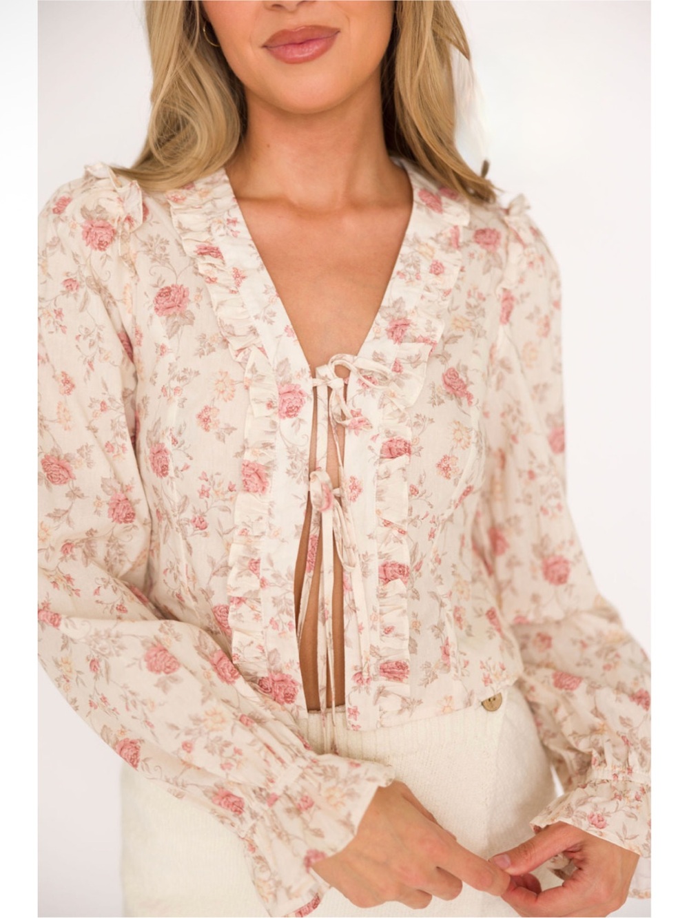 NWT Storia 100% Cotton Floral Ruffle Neck Tie Blouse - Cream with Pink Roses
